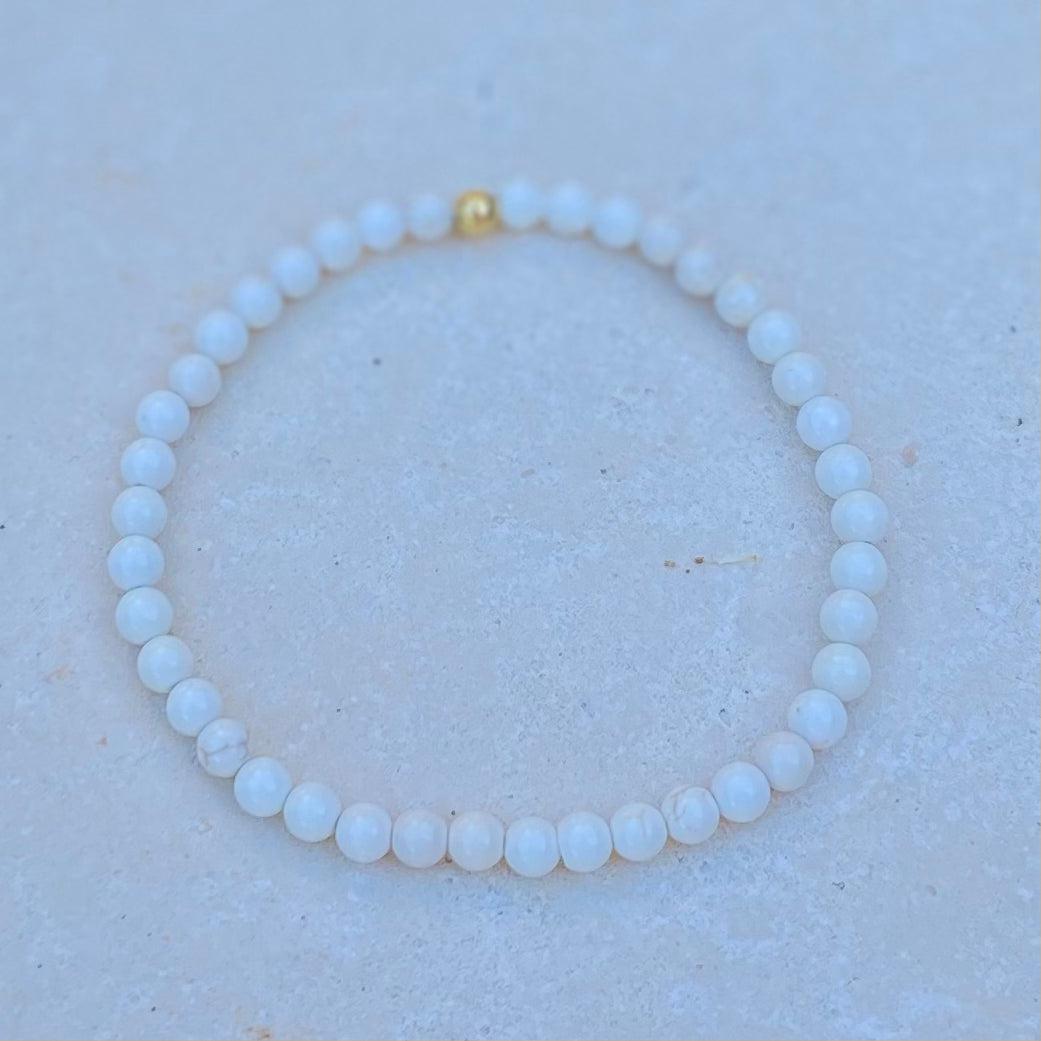 Natural Howlite Beaded Gemstone Bracelet - Puglia