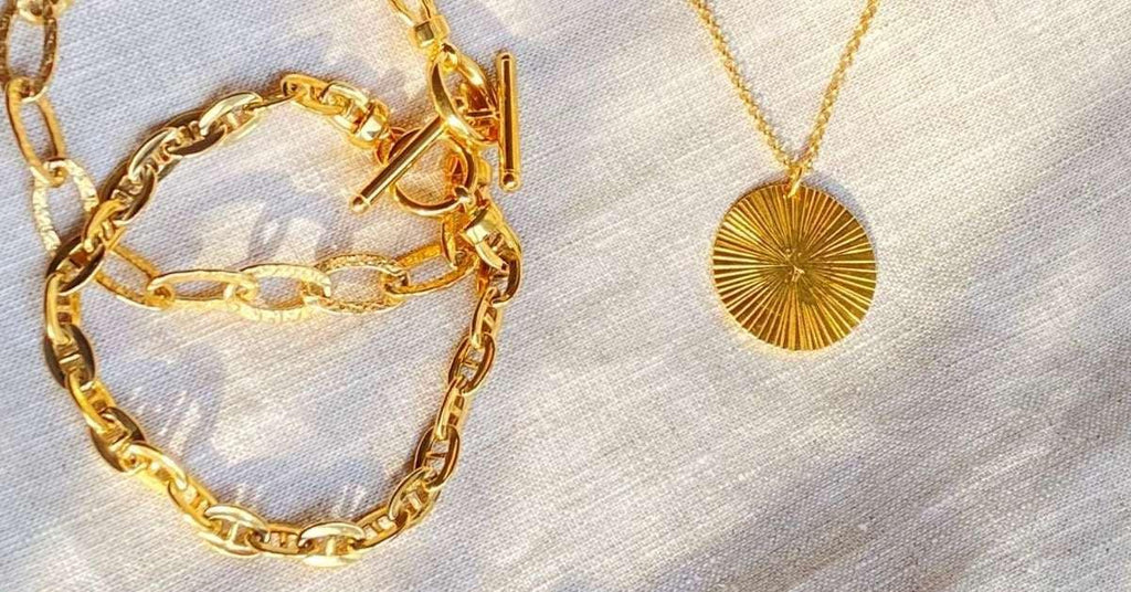 Types of Gold Jewellery Explained