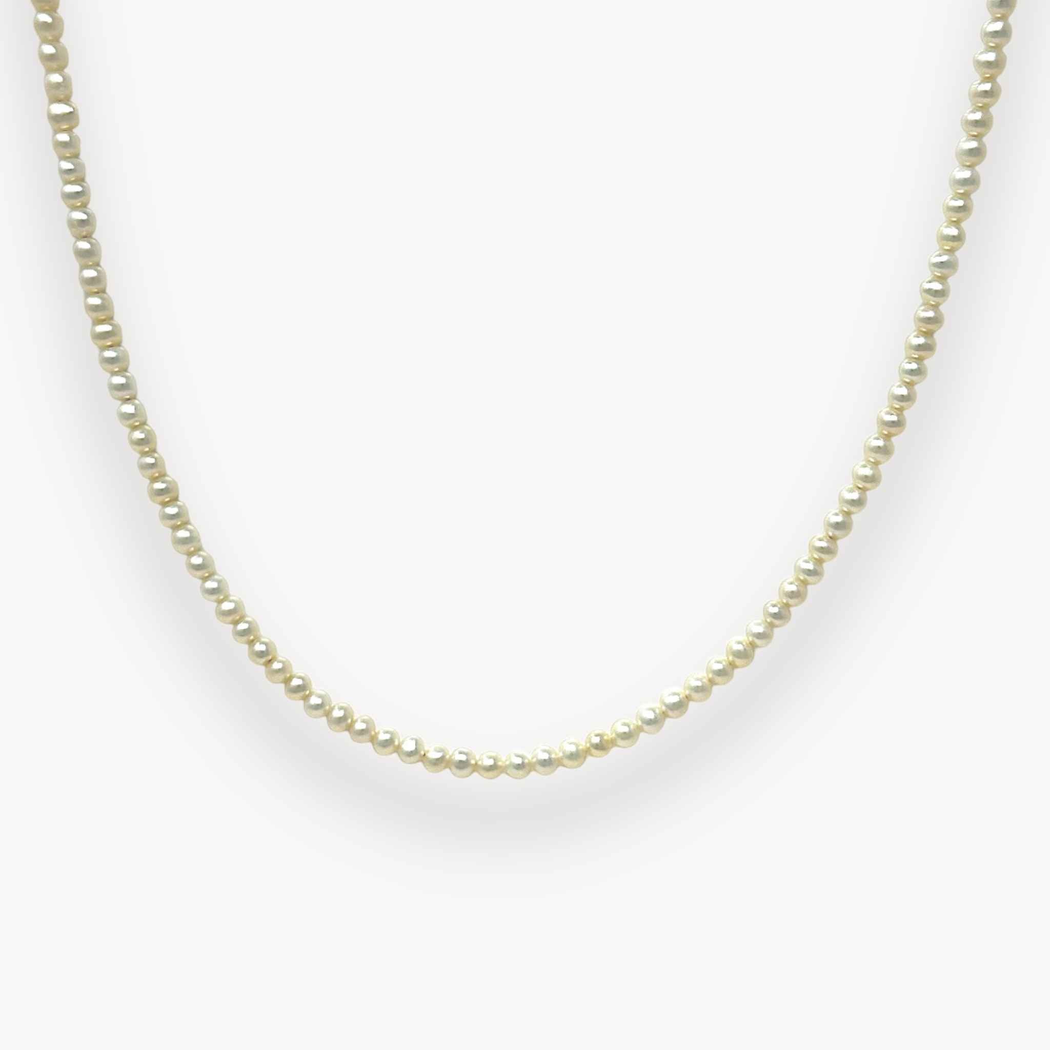 Small round pearl necklace