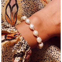 Beach Babe White Freshwater Pearl Bracelet