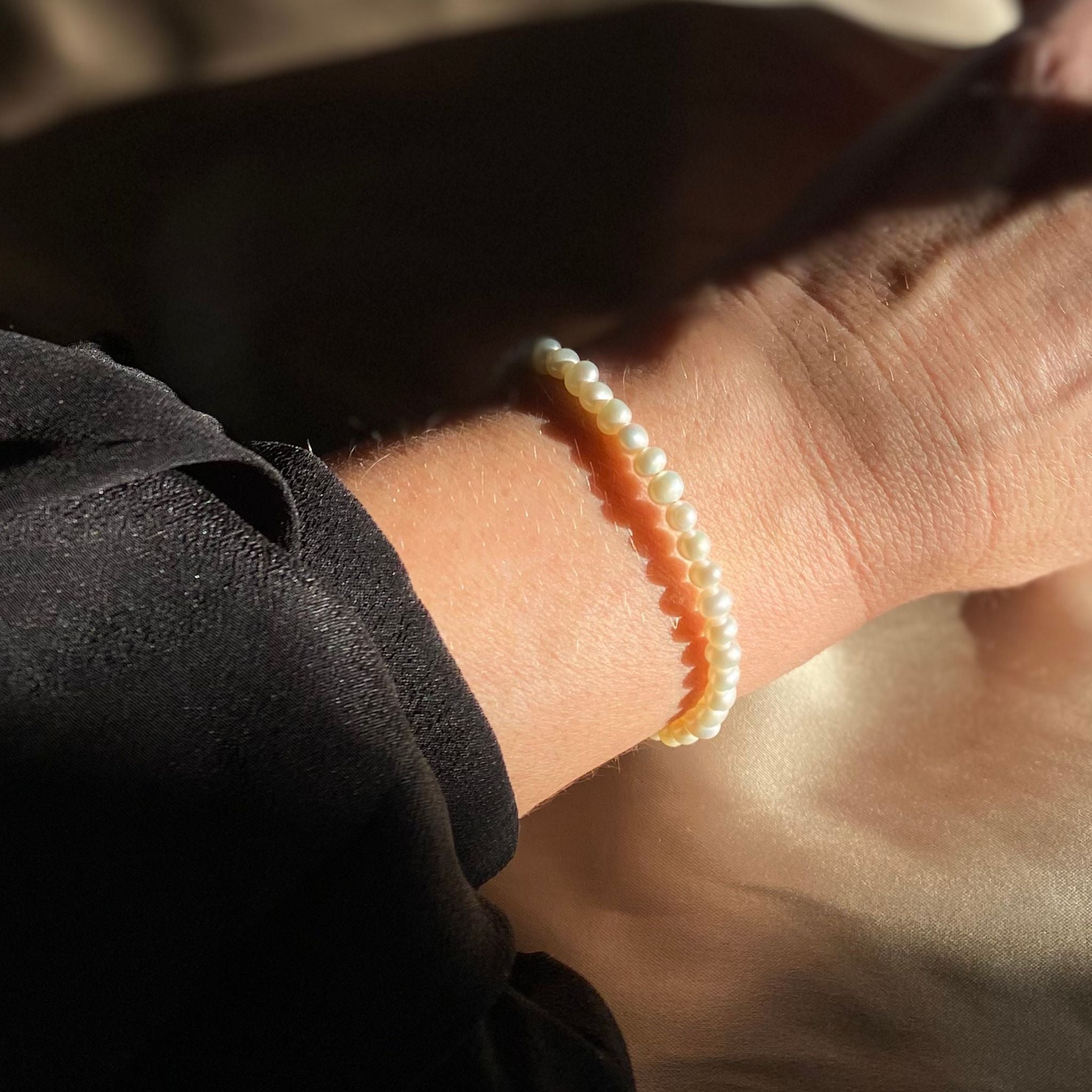 Round Freshwater Pearl and Gold Vermeil Bracelet small