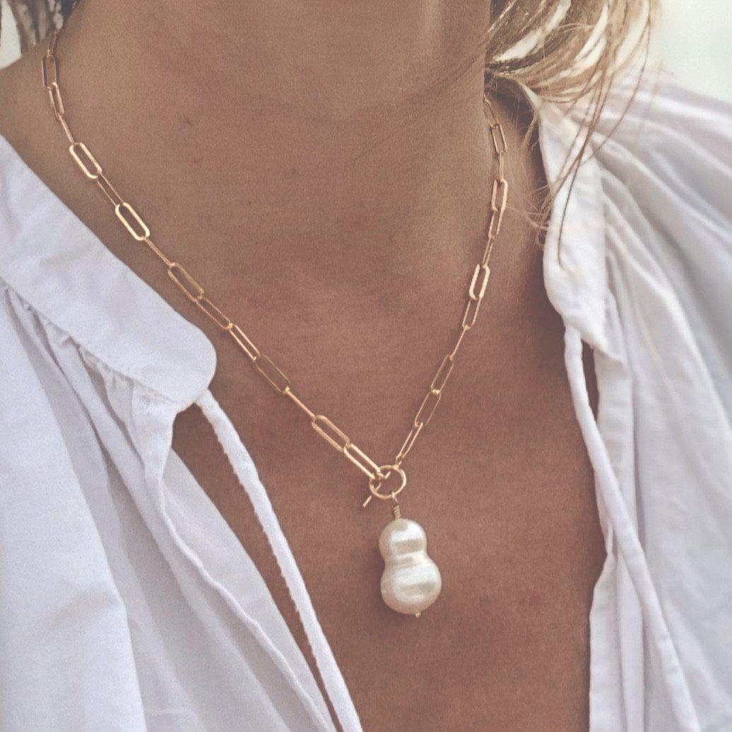 Celebrate your Curves - Double Freshwater Pearl Chain Necklace